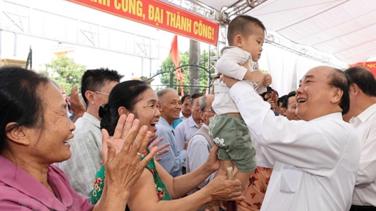 Thủ tướng tus bal Ngai chờ tam klac dờng gùt jơi bơtìan tàm Hải Dương