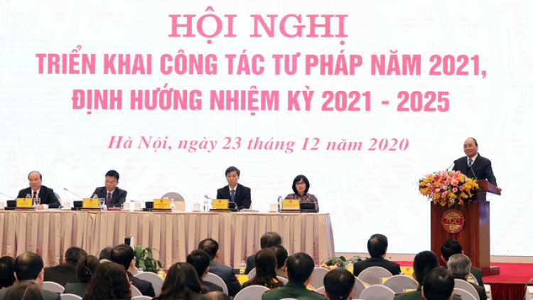 Thủ tướng tus bal pơrjum lam lơh broă lơh tư pháp nam 2021