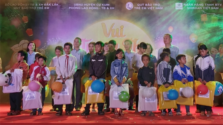 Dak Lak: Cèng Trung thu tus mờ kơnòm dềt r[ah