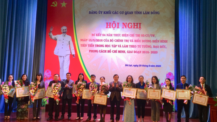 Lâm Đồng jờng rơ 50 mpồl bal, cau dùl nă să geh pơn rơ gơguh jak tàm broă bơsram mờ lơh jat nùs  nhơm, rài kis Hồ Chí Minh