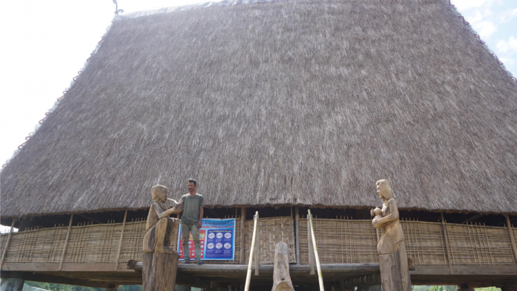 A Tân – cau yal jơnau mờ rùp trah mòn bơh dơm chi