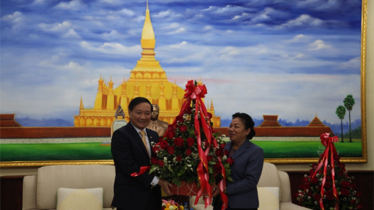 Việt Nam chờ gờm tơngkah 65 nam Ngai crơng gơs Đảng làng bol Kăc màng Lào