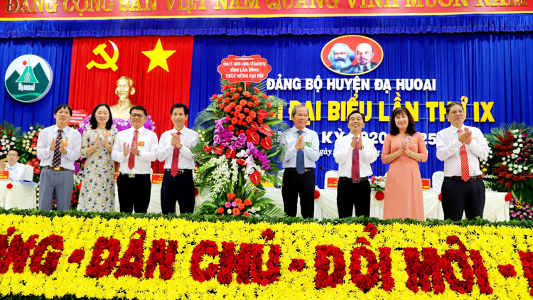 Đảng bộ kơnhoàl Dà Huoai, càr Lâm Đồng bơyai lơh pơrjum dờng cau ala măt dơ\ 9