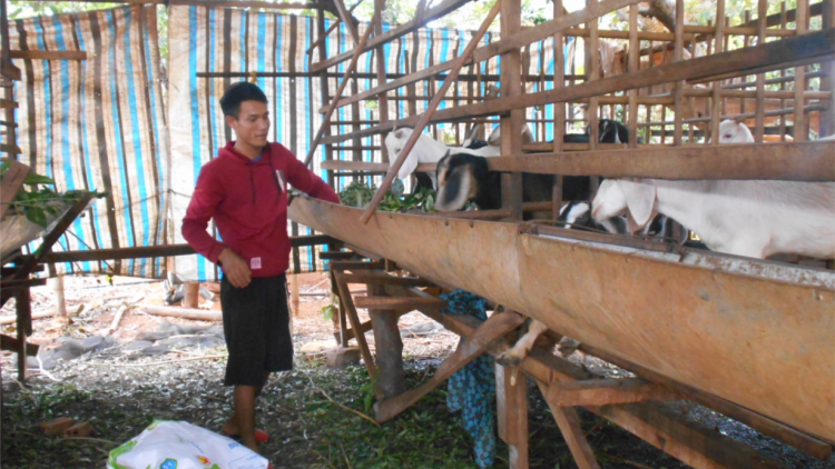 Klau pơnu kòn đời bèp jòi broă lơh sa bơh ròng be