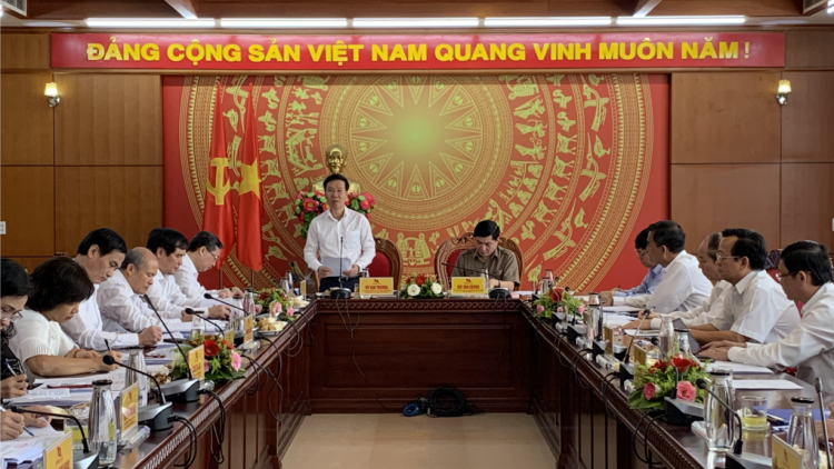 Kuang atbồ Ban Tuyên giáo Dà lơgar ồng Võ Văn Thưởng lơh broă mờ Ban Thường vụ Tỉnh uỷ Dak Lak