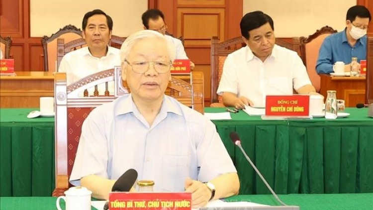 Tổng Bí thư, Chủ tịch lơgar ồng Nguyễn Phú Trọng đơng lam pơrjum Tiểu ban sră nggal pơrjum dờng dơ\ 13 Đảng dê