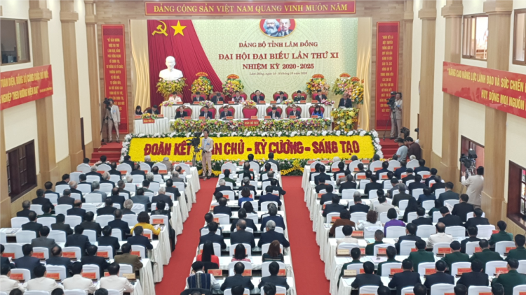Lâm Đồng: Tơn jơh pơrjum dờng Đảng bộ càr tơngai lơh broă bơh nam 2020 tus 2025