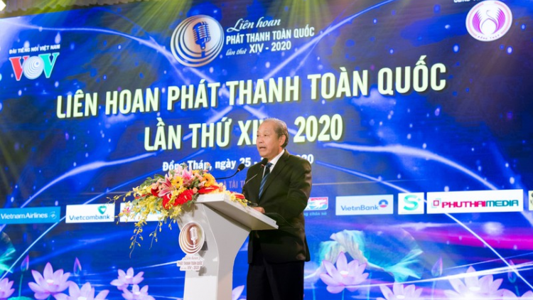 Sơn đờm mut lơh dơ\ pơr lòng Jơnau đơs gùt lơgar dơ\ 14