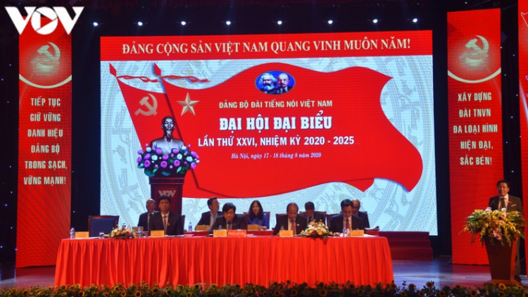 Pơrjum dờng cau ala mat Đảng bộ Anih jơnau đơs Việt Nam dơ\ 26