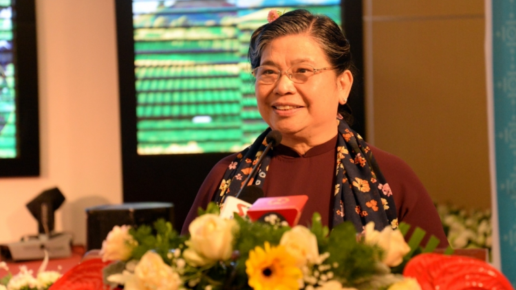 Pơrjum bơtàu tơnguh mpồl cau lơh broă geh uă bồ tơngoh jak tiah làng bol kòn cau mờ tiah kơh bơnơm