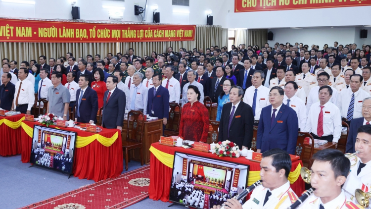 Chủ tịch Quốc hội lòt Pơrjum dờng Đảng bộ [òn dờng Cần Thơ