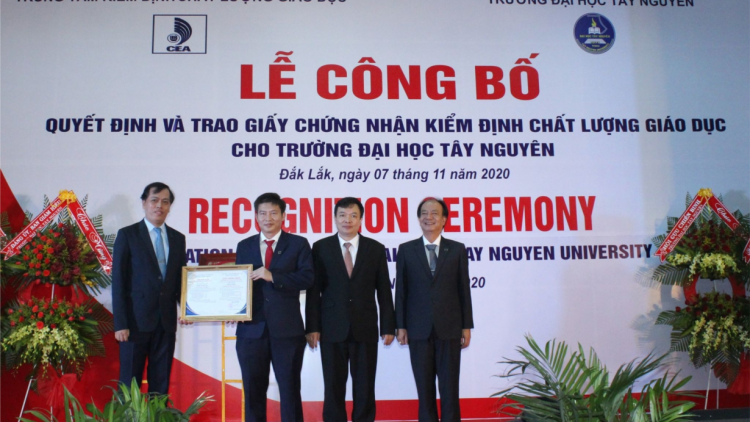 Hìu bơsram Đại học Tây Nguyên yal cồng nha Sền swì gi\t bơta jak bơto bơtê đại học