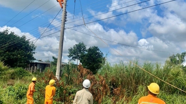 Dăk Nông jơh lơh gơs gùng che đèng [òn lơgar drơng bơtàu tơnguh lơh sa- mpồl bơtiàn