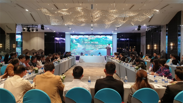 Ninh Bình yal tơngi\t mờ hòi jà nhơl chờ tàm Dà Làc