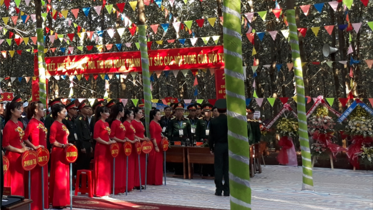 Pơrjum dờng XIII: Pin dờn, kơ\p gơn, bơta pràn tơnguh bơtàu Tây Nguyên