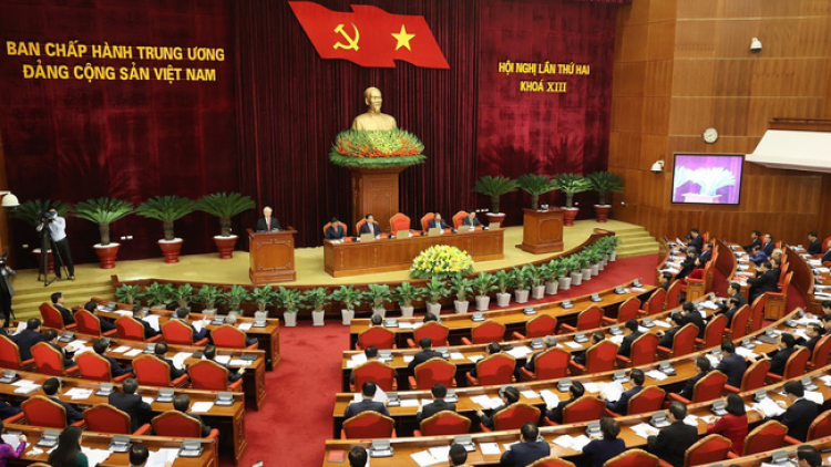 Mut pơrjum Đảng dà lơgar dơ\ 2 khóa 13