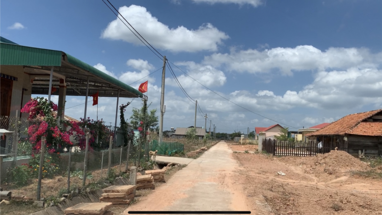 Hơ pơrgon rài kis pa ai làng bol tàm tiah tơnau dơng dà Krông Pách Thượng in