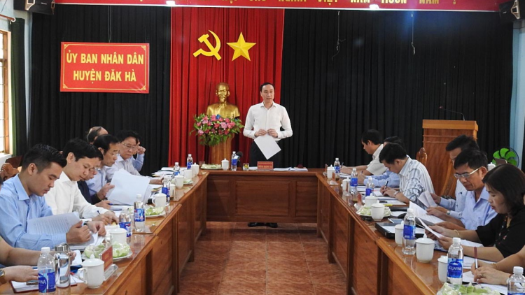 Kon Tum: Li la broă lơh lơh geh cồng nha tàm broă mblàng yal bè tĕ khà