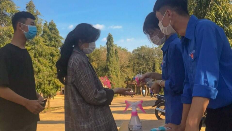 Gia Lai: Rơcang niam ai dơ̆ pơrlòng jơh bơsram kấp 3 sơndră mờ kòp Covid-19