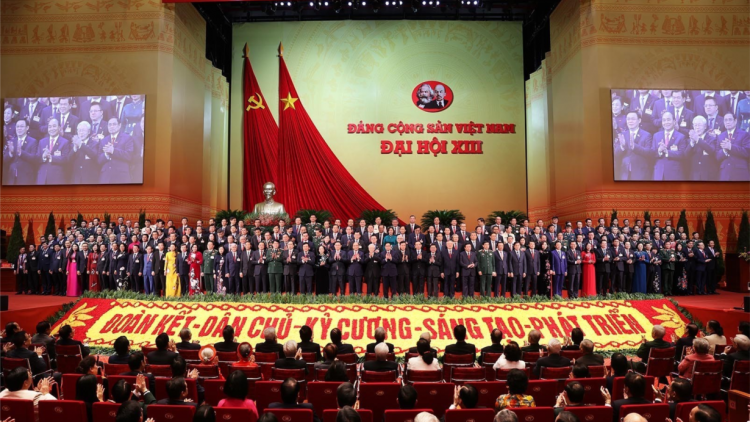 Jơ̆t jơnau mờ broă lơh pơnrơ ngan tàm lơgar nam 2021 bơh Anih Jơnau đơs Việt Nam dê săc rwah