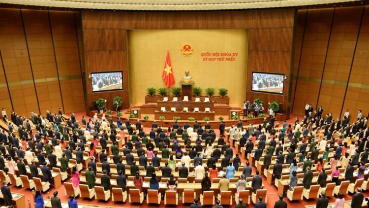 Quốc hội iat mờ cribơyai bè broă rơndap lơh bơtàu tơnguh lơh sa- mpồl bơtiàn