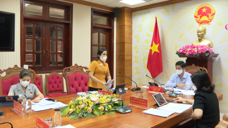 Mpồl kuang bàng Quốc hội càr Dăk Lăk tă pơgồp jơnau đơs bè jơnau rơcang cih adat Cảnh sát cơ động