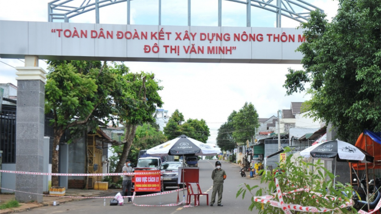 Buôn Ma Thuột lơh thoàr 2, 3 jơnau cih bè rơcang sơndră kòp bơtờp