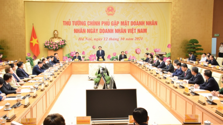 Thủ tướng Phạm Minh Chính tìp mat cau lơh sa kă bro geh pơn rơ gơguh jak