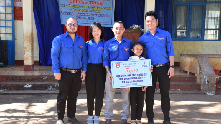 Ơruh pơnu PC Dak Lak: Lơh geh uă broă lơh niam tài mpồl bơtiàn