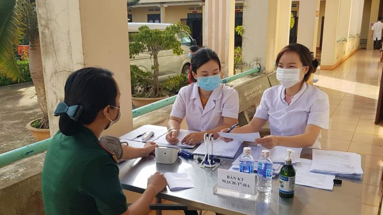 Kong ti kơphe 15, Quân khu 5: Rơcang sơndră kòp niam nàng bơtàu tơnguh lơh sa