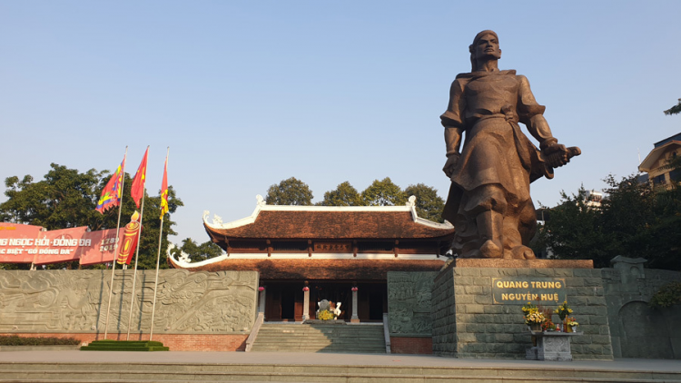 Thủ tướng pơ dơng bơkào, chu `àng tàm Rùp mòn Quang Trung_ Nguyễn Huệ