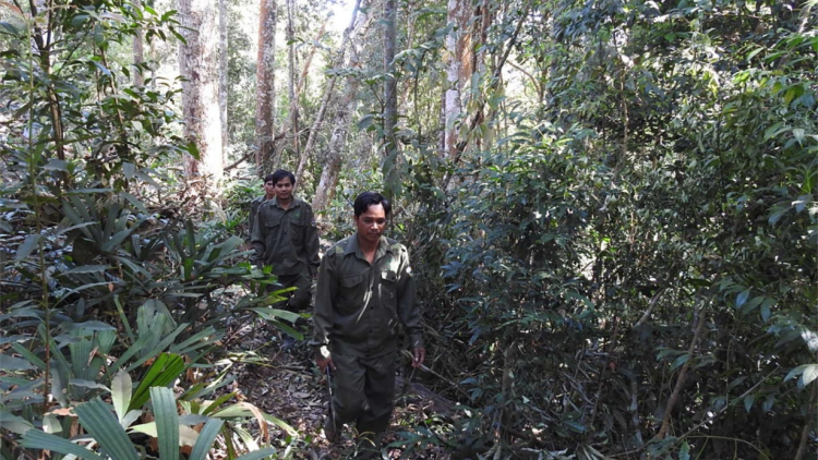 Kon Tum tơrgùm jơh pràn rơcăng sơndră ồs sa brê tàm dơ\ sa tềp