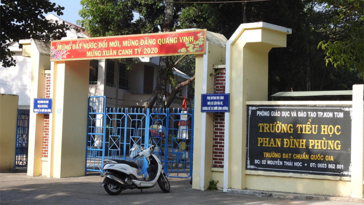 Càr Kon Tum ai kơ nòm bơsram lòt bơsram wơl bơh ngai 22/2