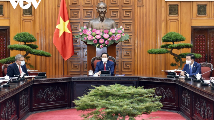 Thủ tướng Chính phủ ồng Phạm Minh Chính wă Bộ trưởng Chính phủ lơgar Anh