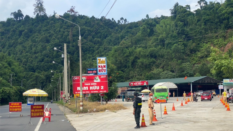 Pleh mờ kòp Covid-19, càr Lâm Đồng kơrian ờ ai kuang bàng, công chức lĭk bơdìh càr