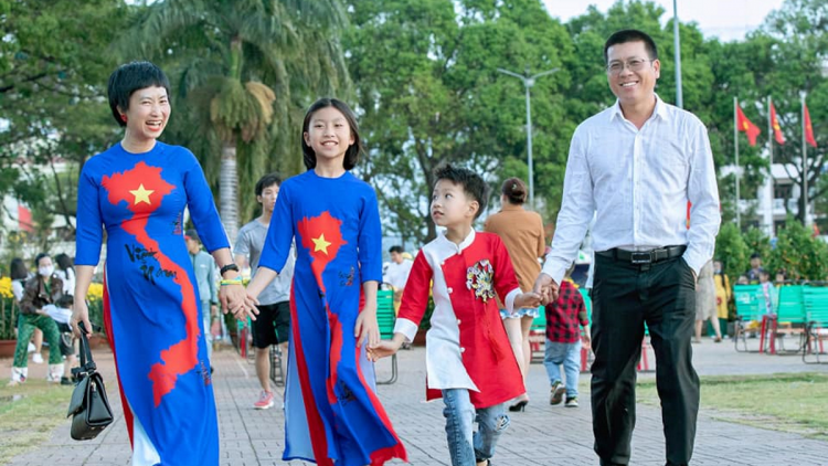 Cau ùr Dak Lak: Tam pà bal, sền gàr bơta duh hồl mờ bơt bơtàu bơta chờ hờp hìu bơnhă