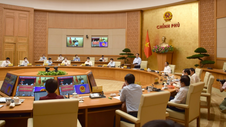 Thủ tướng Chính phủ ồng Phạm Minh Chính đơng lam pơrjum pờ tơlĭk tàm internet chính phủ mờ kuang đơng lam ƀòn dờng Hồ Chí Minh bè broă rơcang sơndră mờ kòp gơtờp