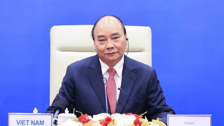 Chủ tịch lơgar ồng Nguyễn Xuân Phúc tus bal dơ̆ pơrjum ờ mùl màl ală Kuang đơng lam lơh broă sa pơrjum lơh broă bal lơh sa châu Á – TBD (APEC)
