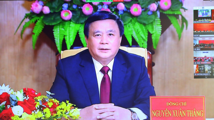 Lơgar Việt Nam mờ lơgar Lo cri bơyai bal broă mờng chài bè bơ̆t bơtàu Đảng mờ tơnguh bơtàu dà lơgar