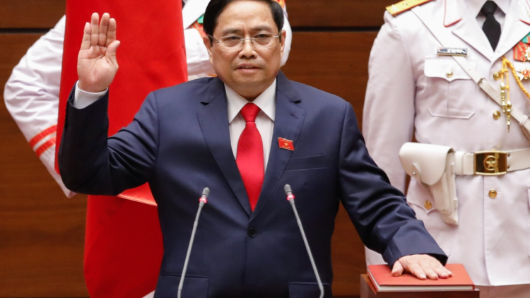 Ồng Phạm Minh Chính geh pồ lơh Thủ tướng Chính phủ