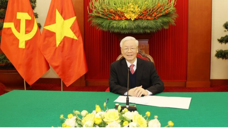 Tổng Bí thư ồng Nguyễn Phú Trọng cri bơyai tàm điện thoại mờ Kuang atbồ lơgar Nga