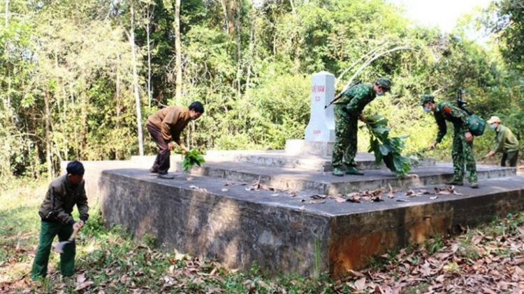 Làng bol bal mờ mpồl ling sền gàr tiah nhàr lơgar sền gàr tiah nhàr lơgar bơh dà lơgar dê