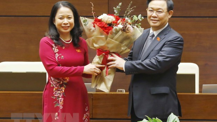 Mò Võ Thị Ánh Xuân geh pồ ăt gơnoar broă Phó Chủ tịch lơgar