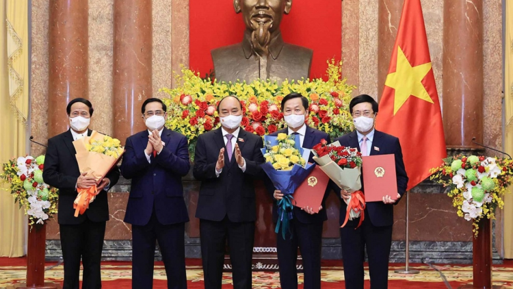 Chủ tịch lơgar jàu kơrnoat pồ at gơnoar broă ai ală Kuang bàng Chính phủ in