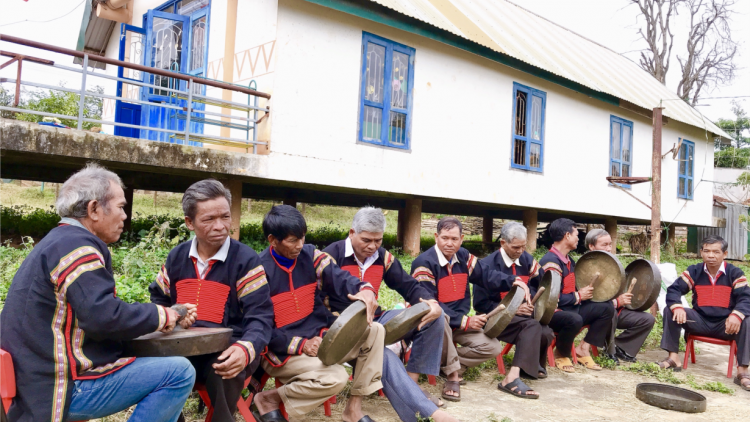 Nàng săp cing mồng mpong ntas sùm