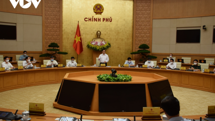 Thủ tướng Chính phủ ồng Phạm Minh Chính đơng lam pơrjum Chính phủ  ờs mờng nhai 6