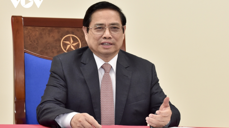 Ồng Phạm Minh Chính - Thủ tướng Chính phủ cribơyai tàm điện thoại mờ Kuang ătbồ dờng Tập đoàn AstraZeneca
