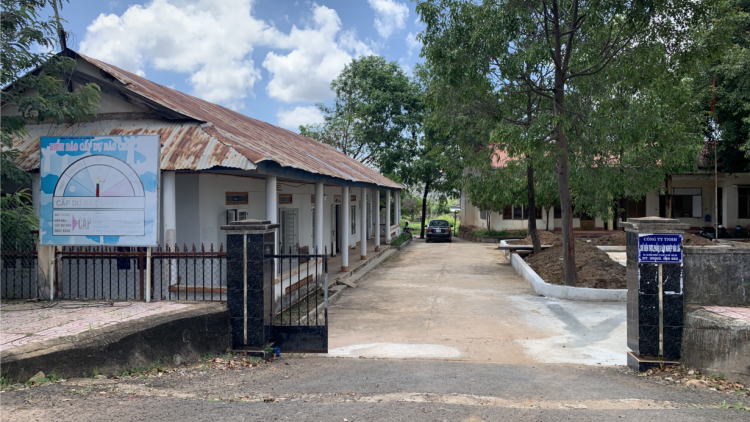 Nghị quyết sồ 30: Pal geh bơh mùl màl kông ty nông lâm nghiệp tàm Tây Nguyên-Jơnau cih gơl sơnrờp: "Jơnau moăt bơh cau cri priă"