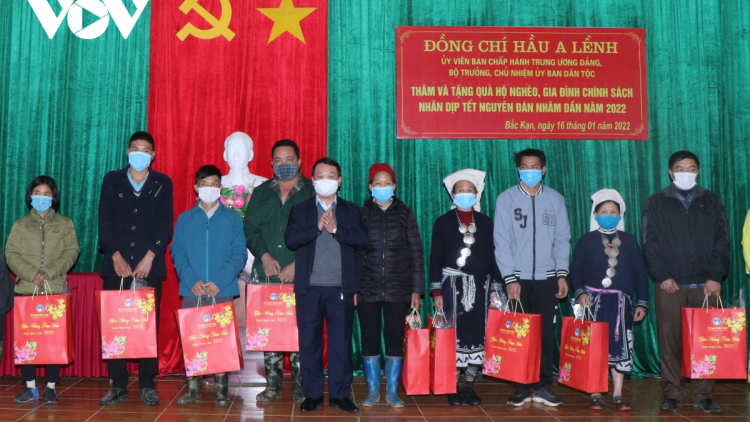 Ƀộ trưởng, Củ ñiệm Ủy ƀan Jơi bơtiàn kòn cau ồng Hầu A Lềnh còp mờ pà phan sa tềp bơhiàn dà lơgar dê tàm càr Bắc Kạn