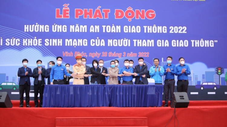 Lam lơh lơh jat Nam ờdo ờdă gùng lòt nam 2022